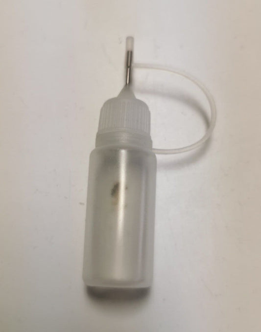 Needle tip bottles